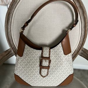 NWT Michael Kors Vanilla & Brown Medium Lillian Shoulder Bag Purse